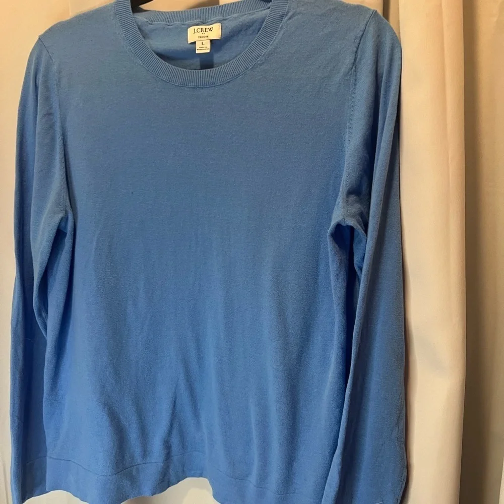 J. Crew Teddie Blue Long Sleeve Sweater with Relaxed Fit